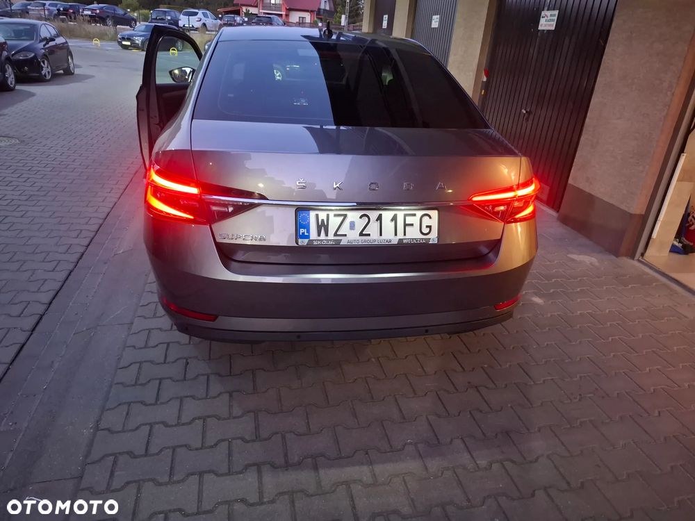 Skoda Superb 1.5 TSI Ambition - 12