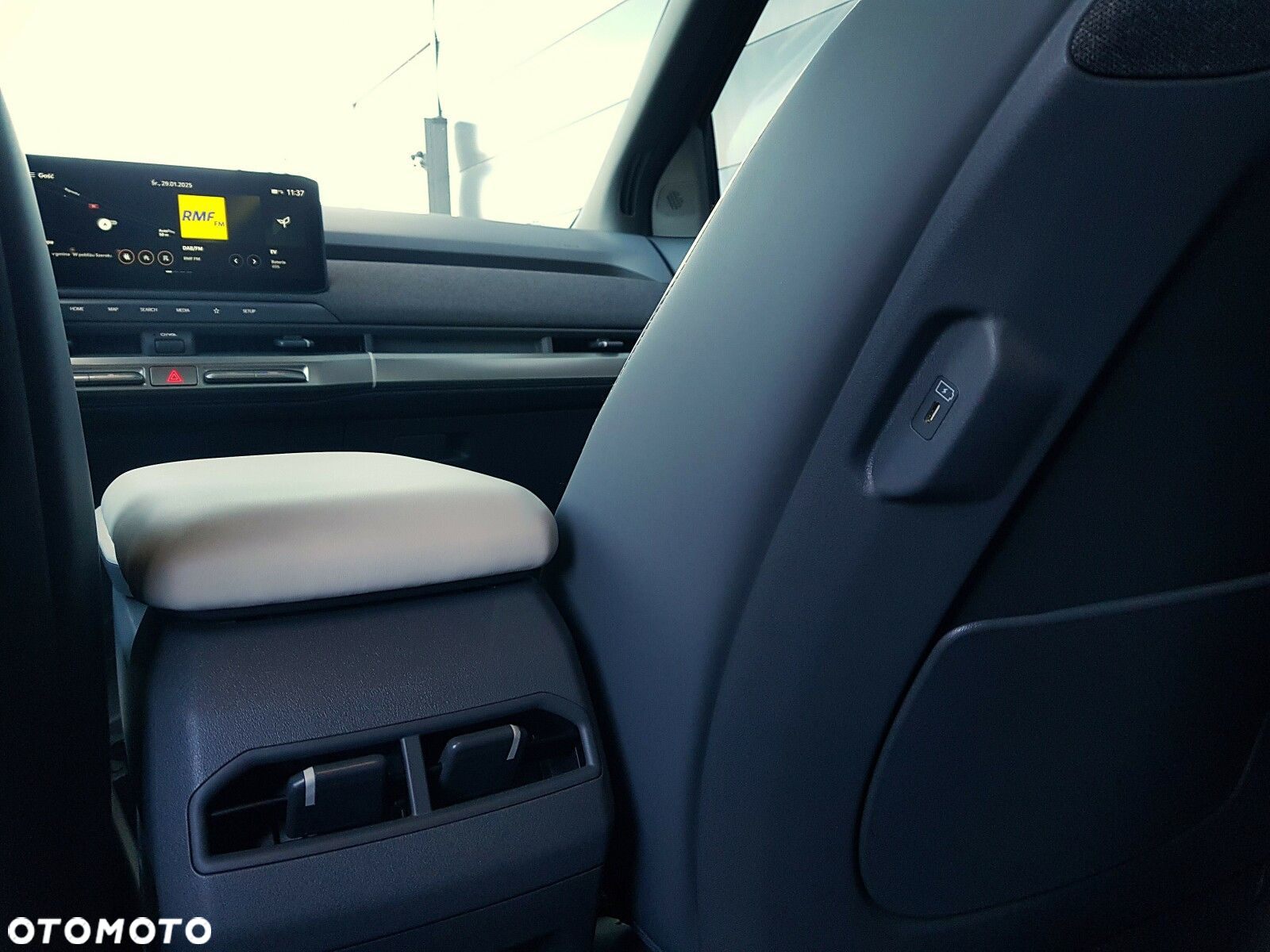 Kia EV3 - 34