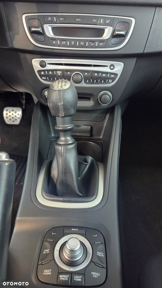 Renault Megane TCe 130 GT Line - 26