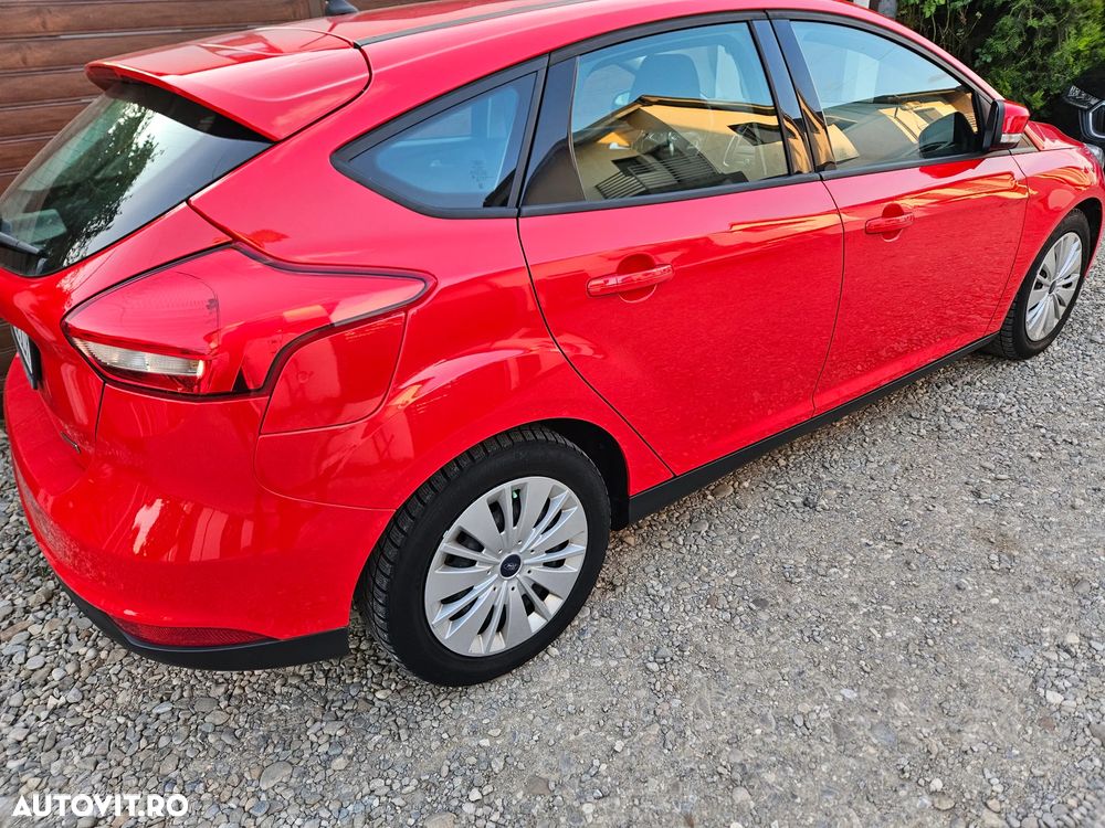 Ford Focus 1.0 EcoBoost Trend - 3