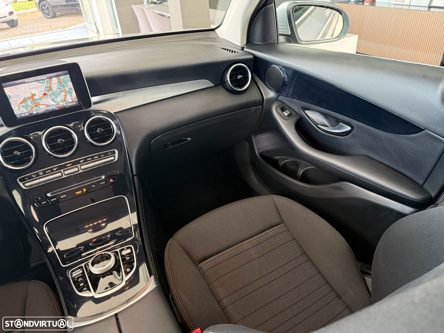 Mercedes-Benz GLC 250 d 4-Matic - 11