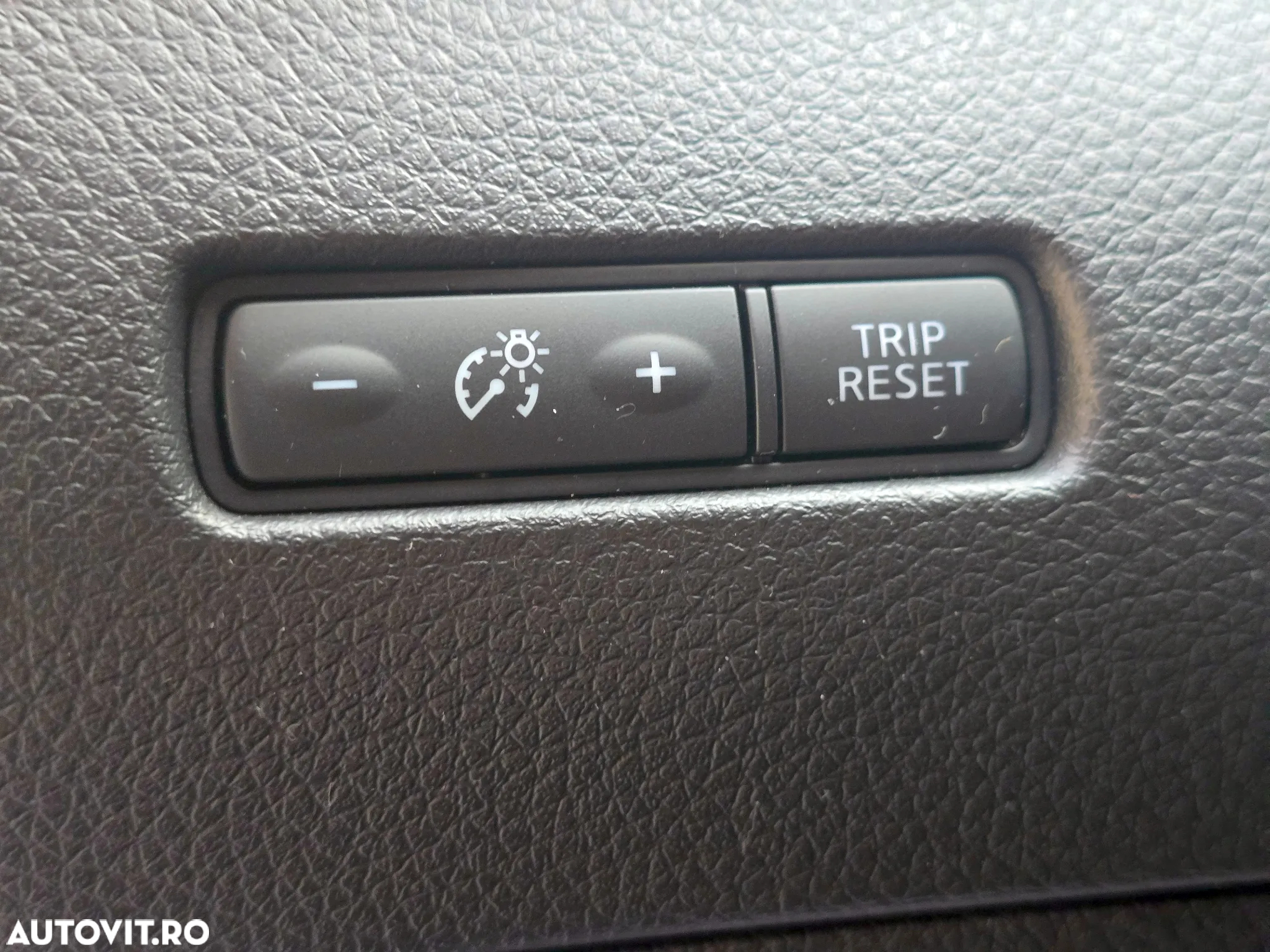 Nissan X-Trail - 22