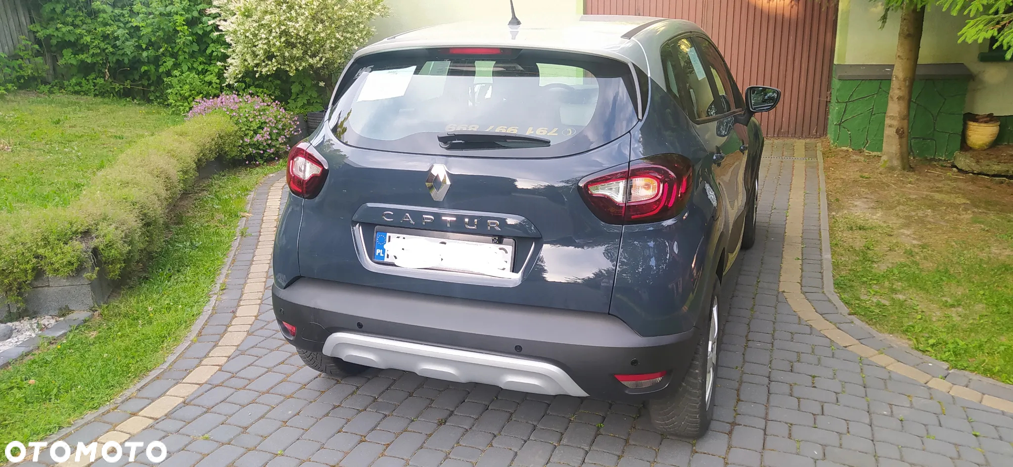 Renault Captur - 10