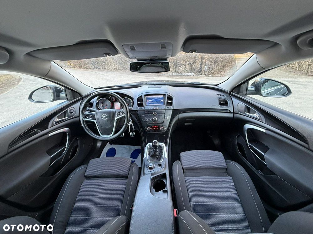 Opel Insignia - 33