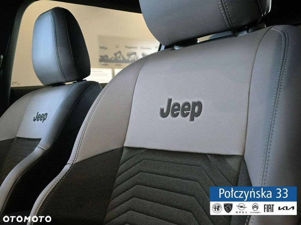 Jeep Compass - 10