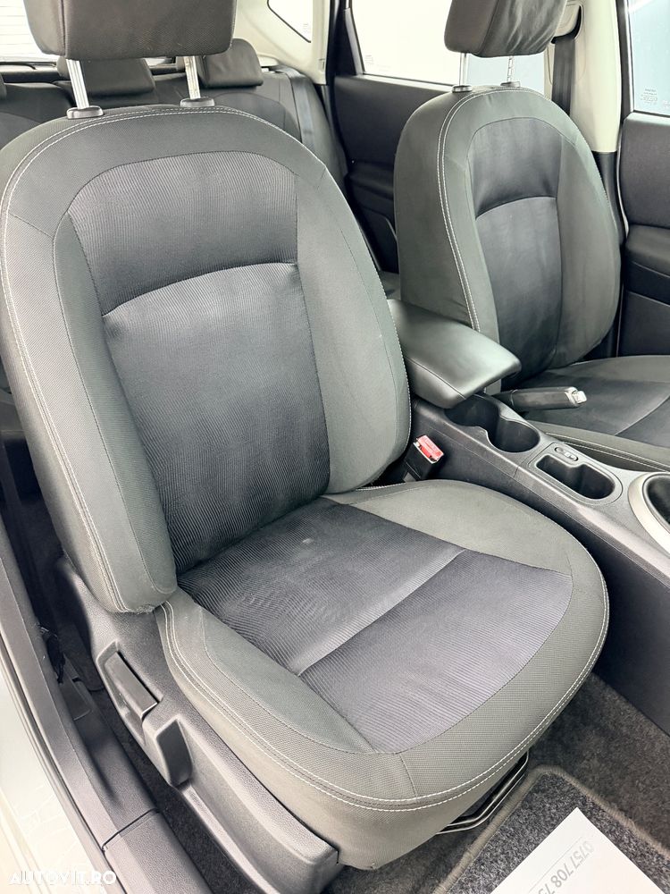 Nissan Qashqai 1.5 dCi DPF I-Way - 16