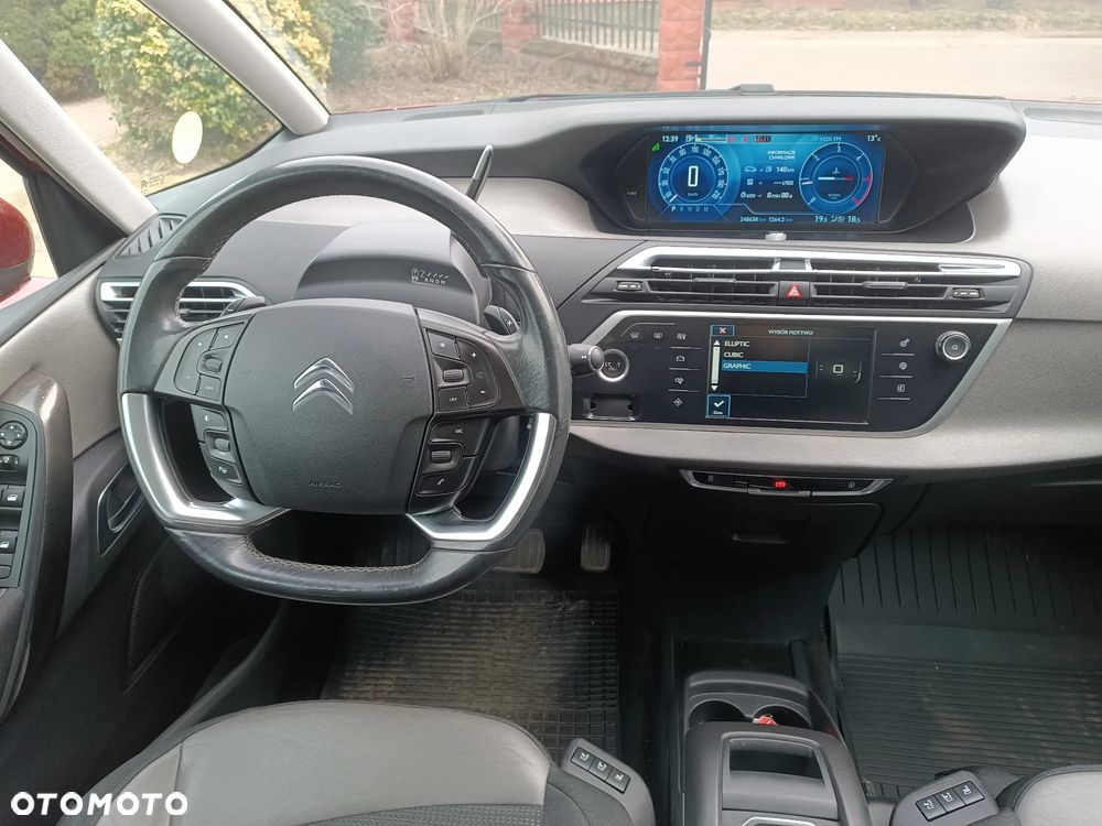 Citroën C4 Grand Picasso BlueHDi 150 EAT6 Exclusive - 22