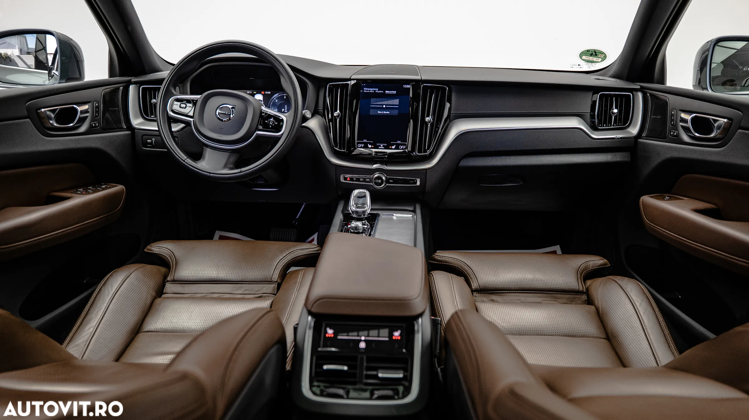 Volvo XC 60 B5 MHEV AWD Inscription - 39