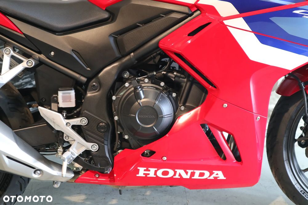 Honda CBR - 17
