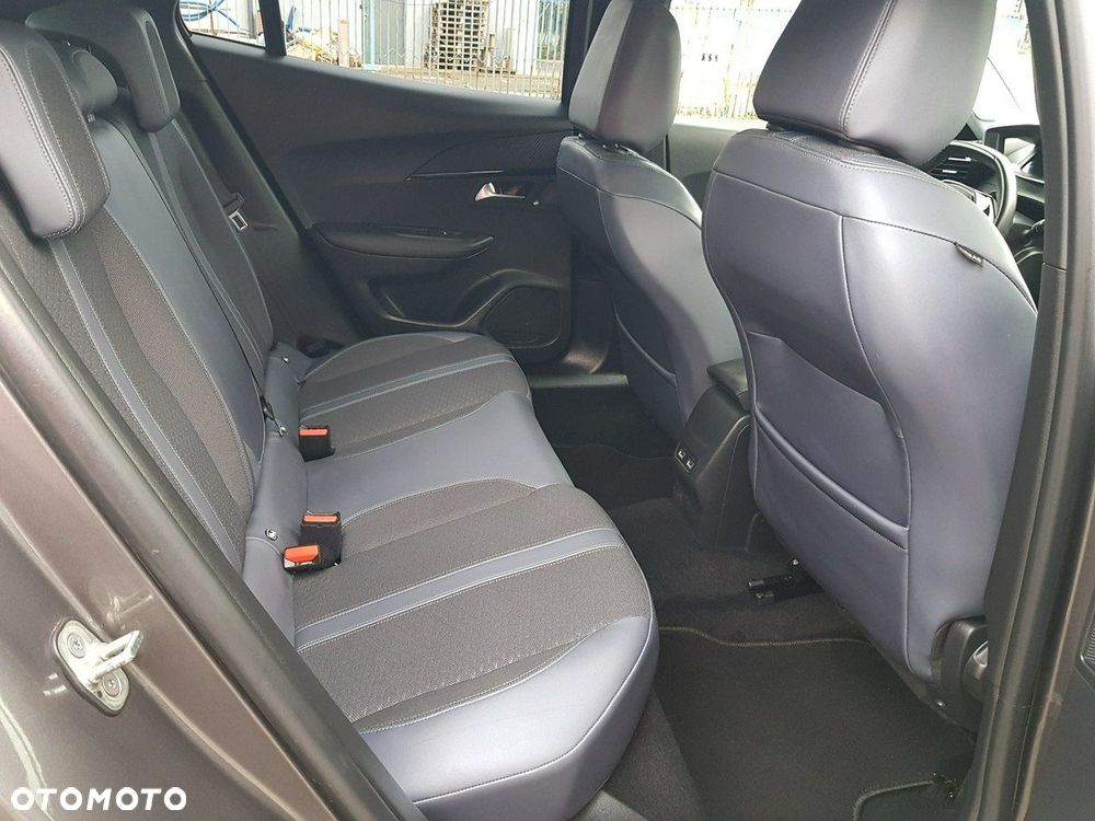 Peugeot 2008 PureTech 130 Allure - 15