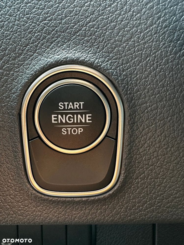 Mercedes-Benz Sprinter - 21