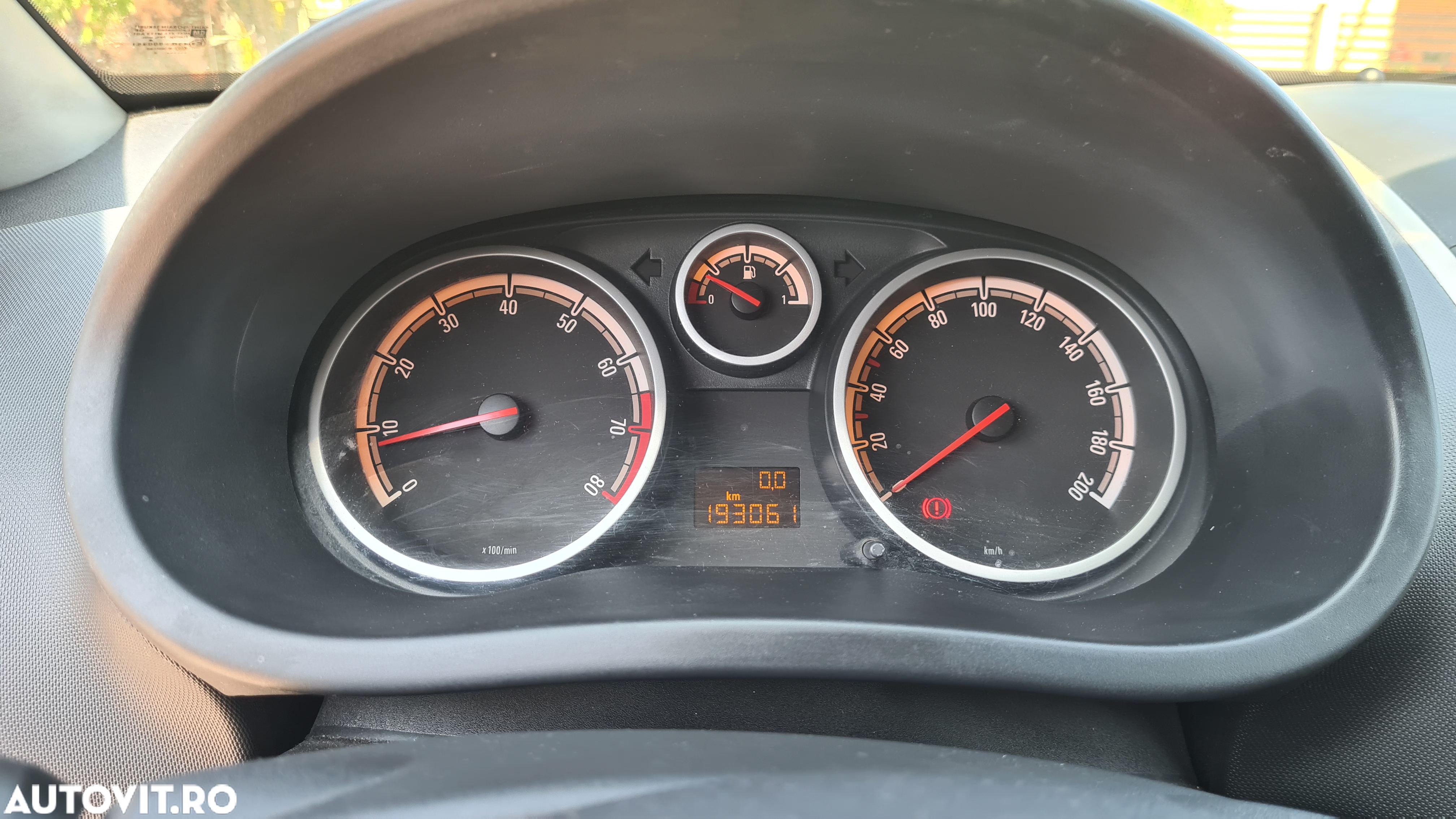 Opel Corsa 1.2i Enjoy - 6