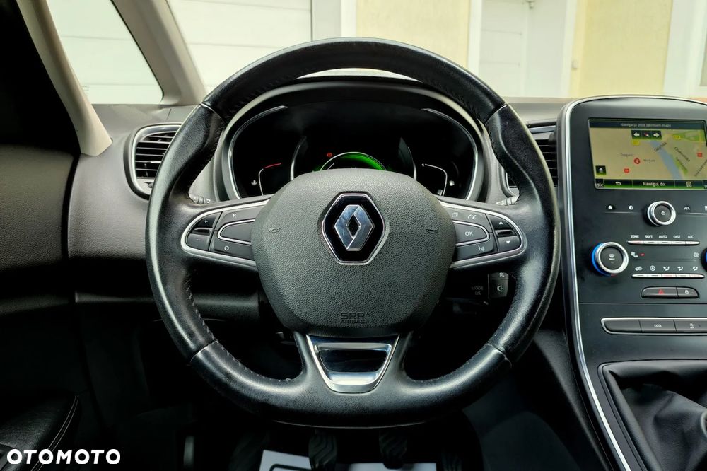 Renault Scenic Energy TCe 115 S&S LIMITED - 9