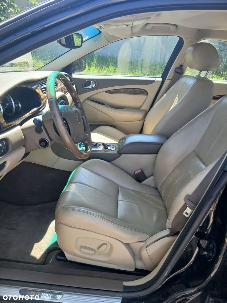 Jaguar S-Type 3.0 V6 Executive - 9
