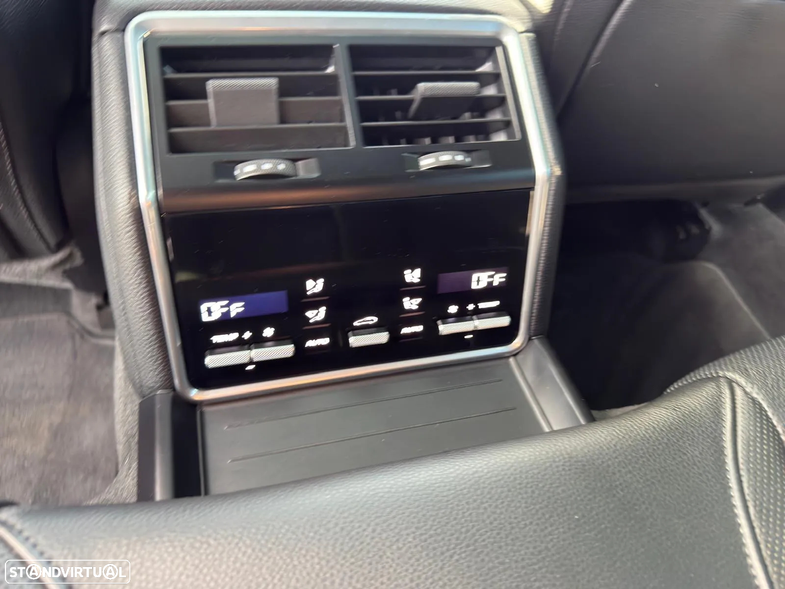 Porsche Panamera Sport Turismo 4 E-Hybrid - 27