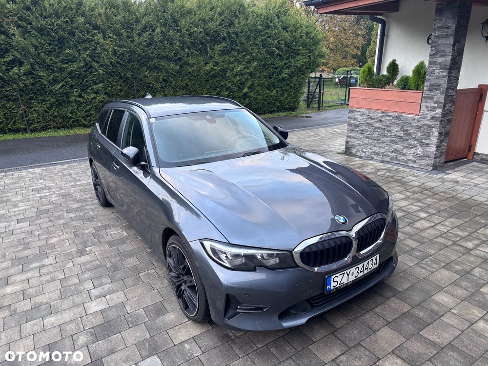 BMW Seria 3 320d xDrive Sport Line Shadow sport - 2