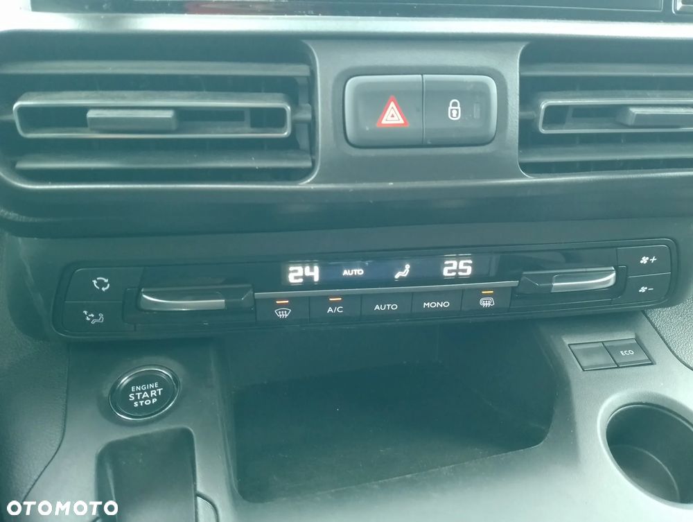 Peugeot Partner - 32