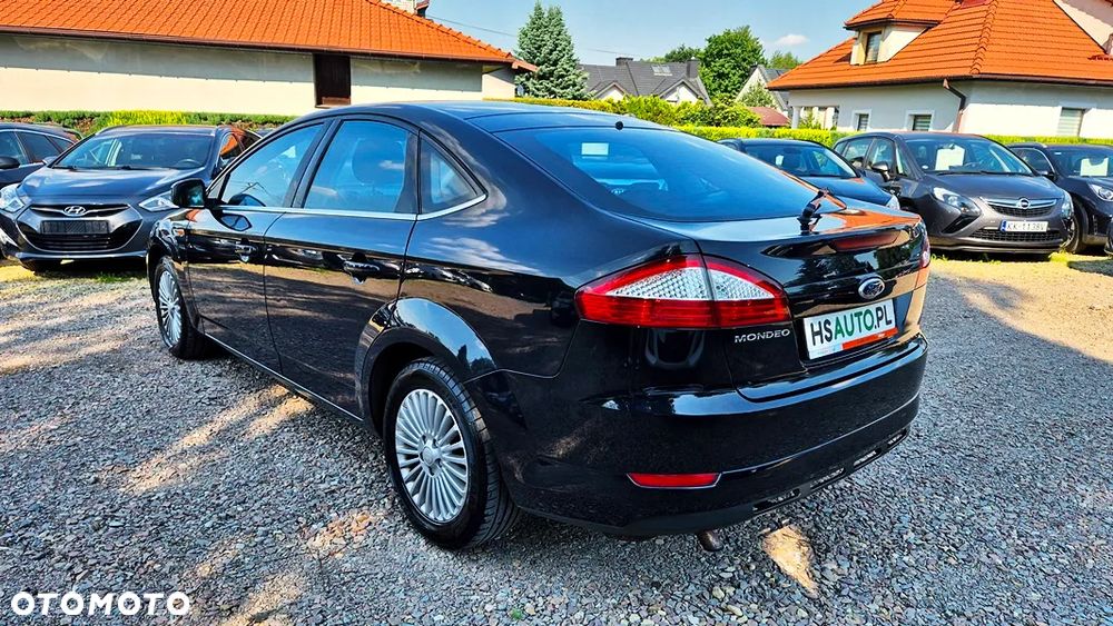 Ford Mondeo - 18
