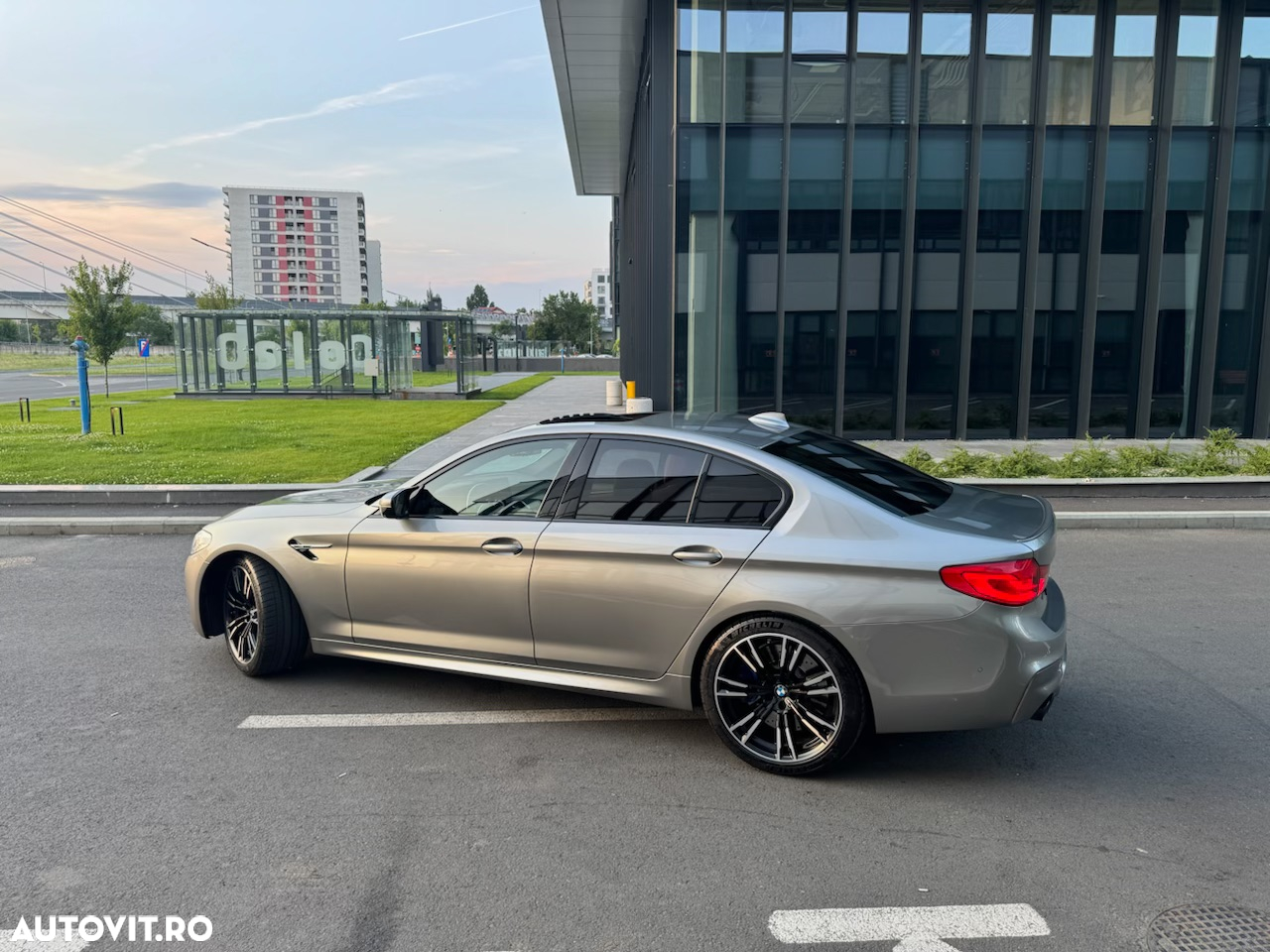 BMW M5 Standard - 16
