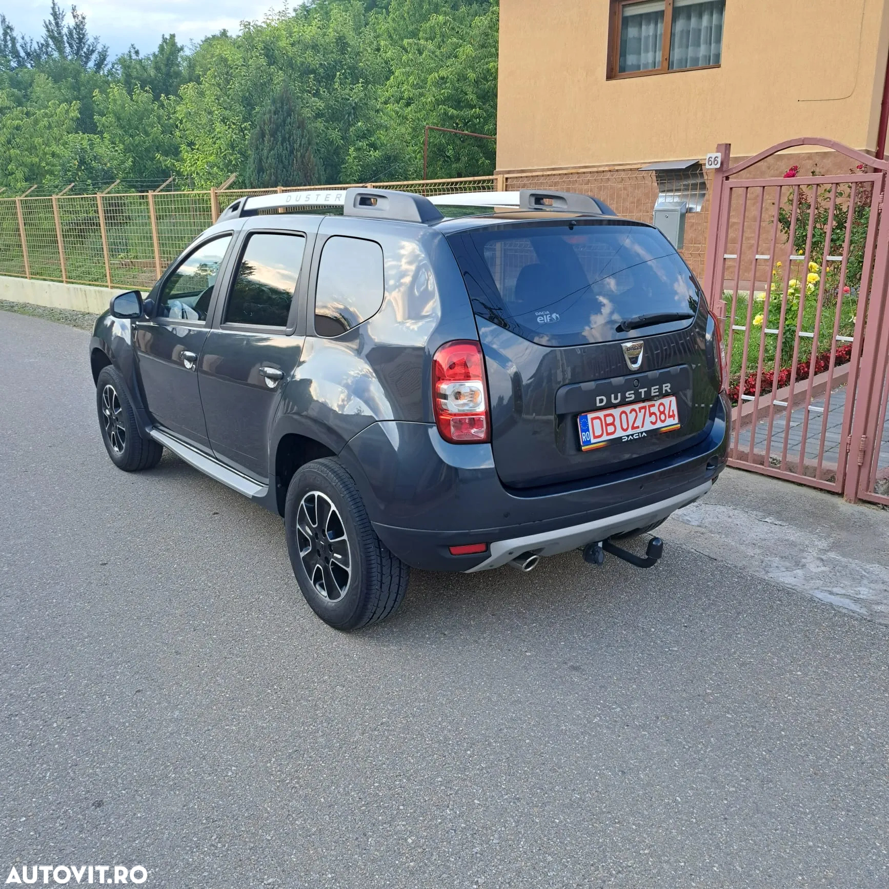 Dacia Duster 1.5 dCi 4x2 Laureate - 9