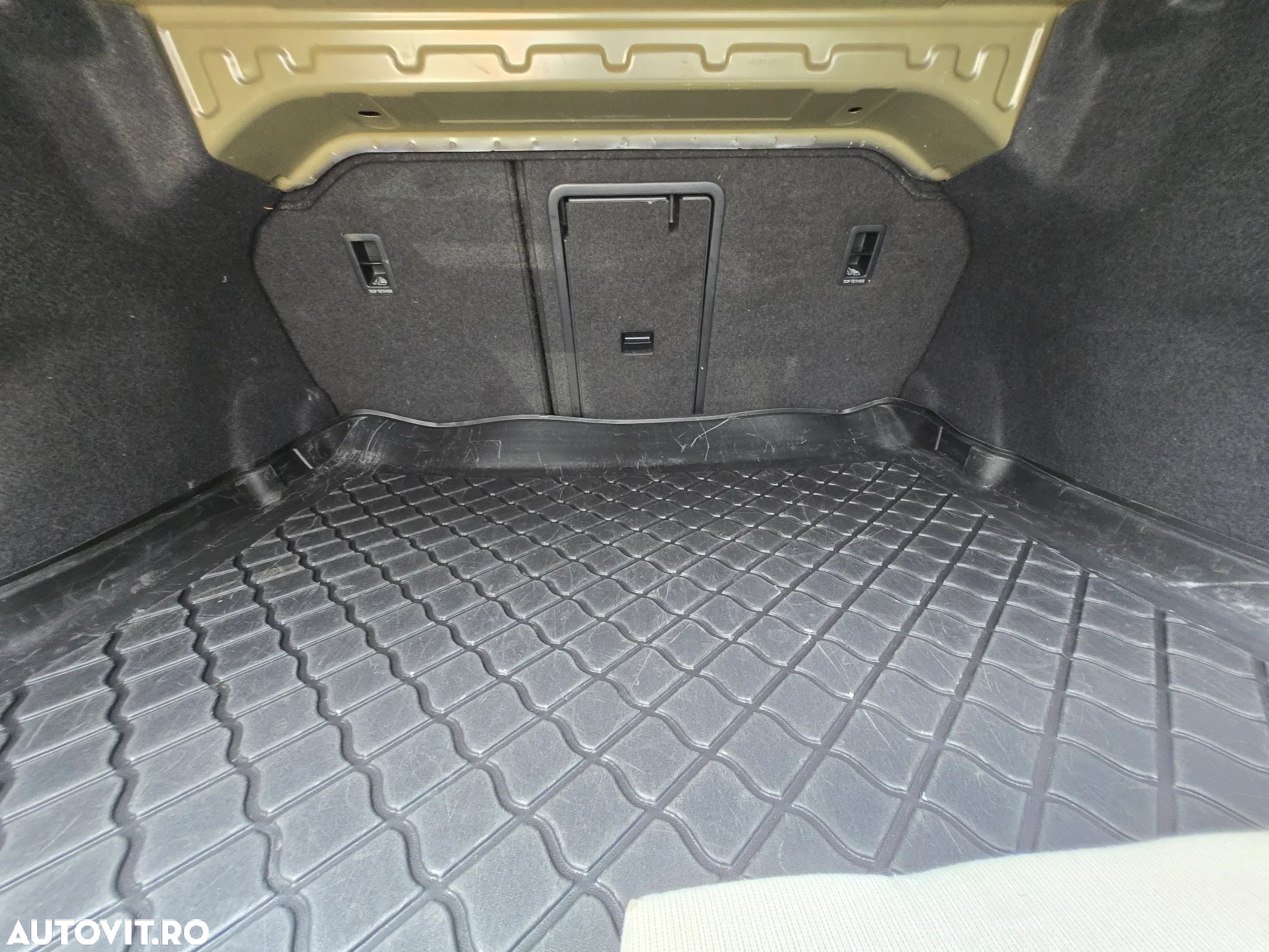 Volkswagen Passat - 6