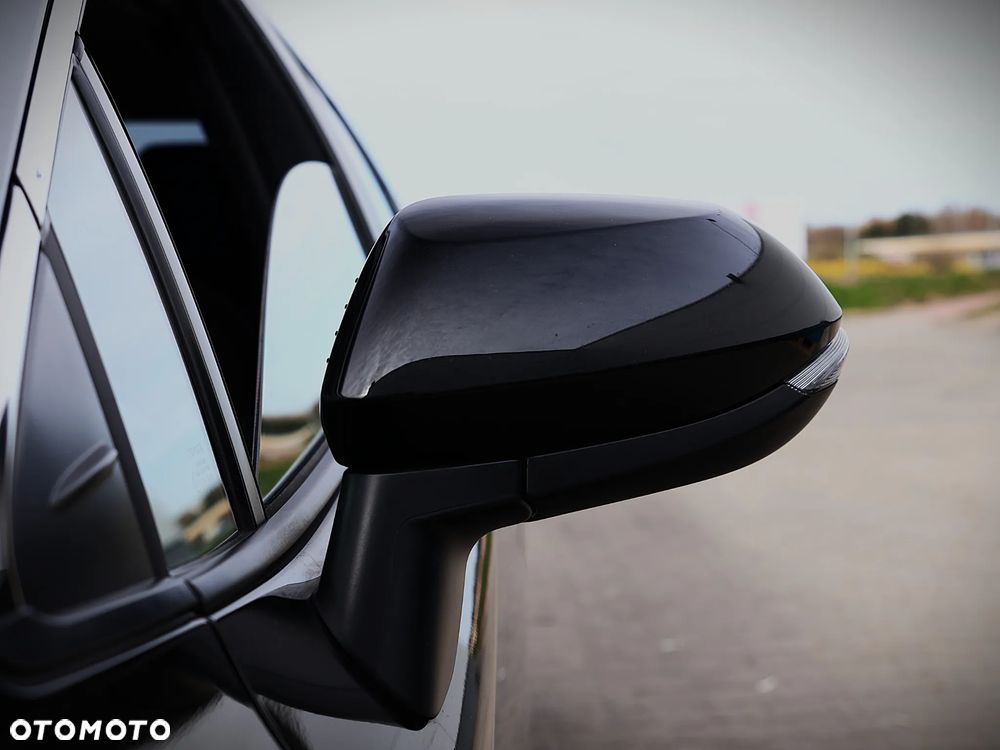 Toyota Corolla 1.8 Hybrid Style - 19