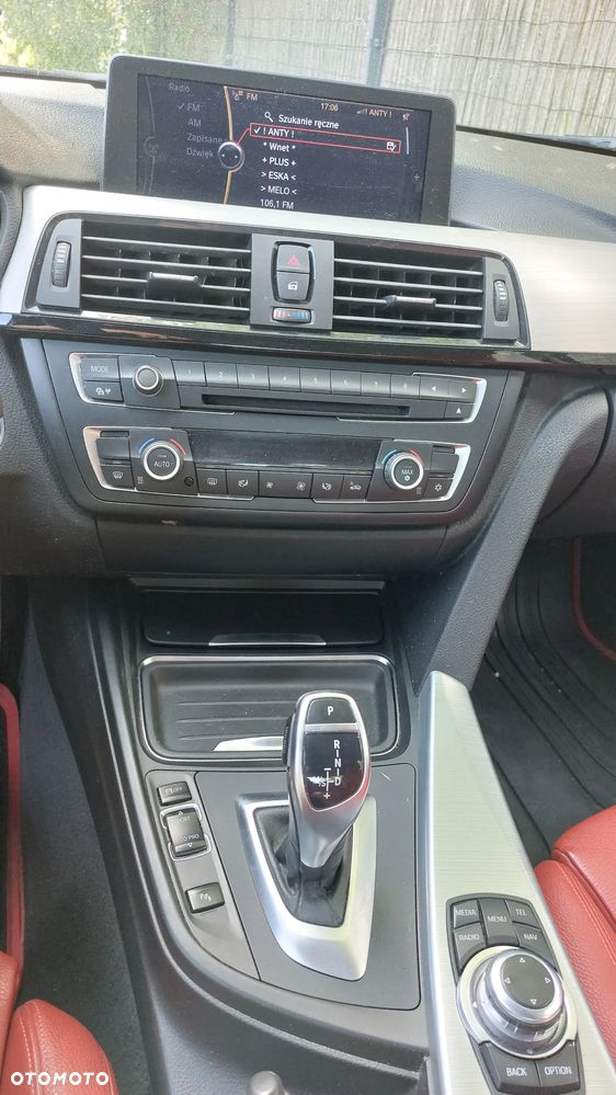 BMW Seria 3 328i Sport Line - 14