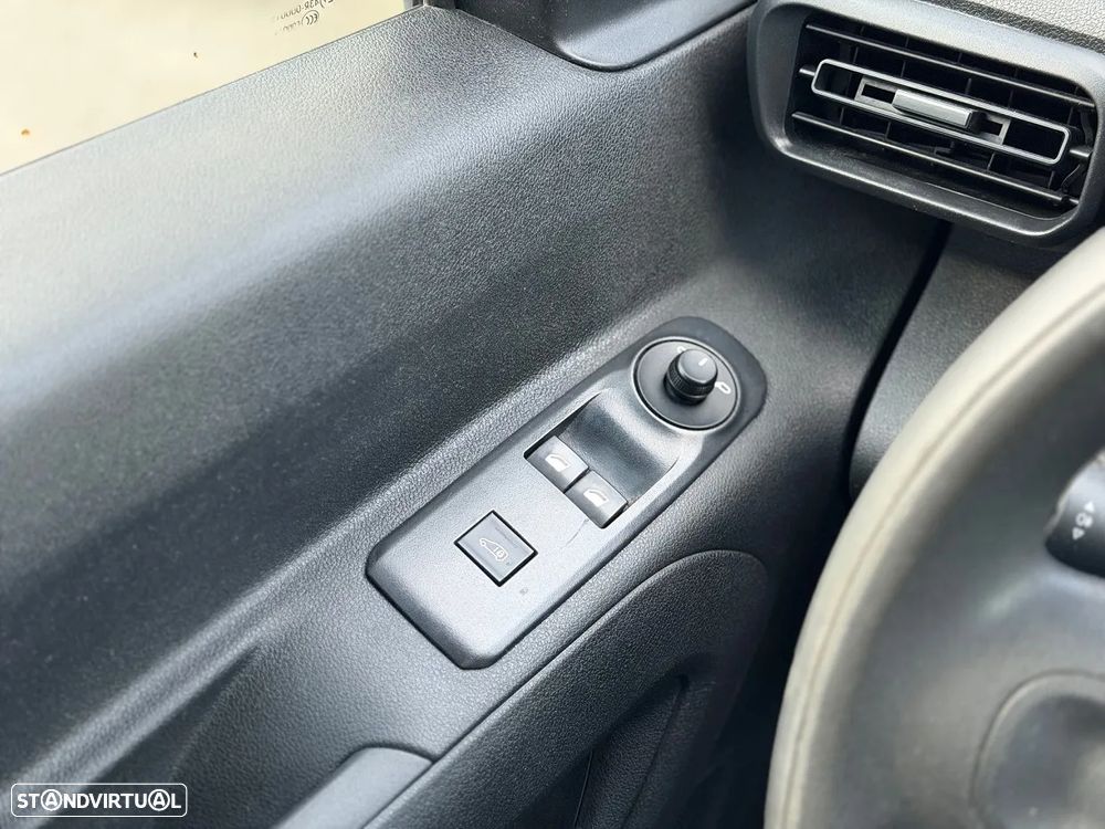 Toyota ProaceCity 1.5 D-4D 100HP 3L - 14