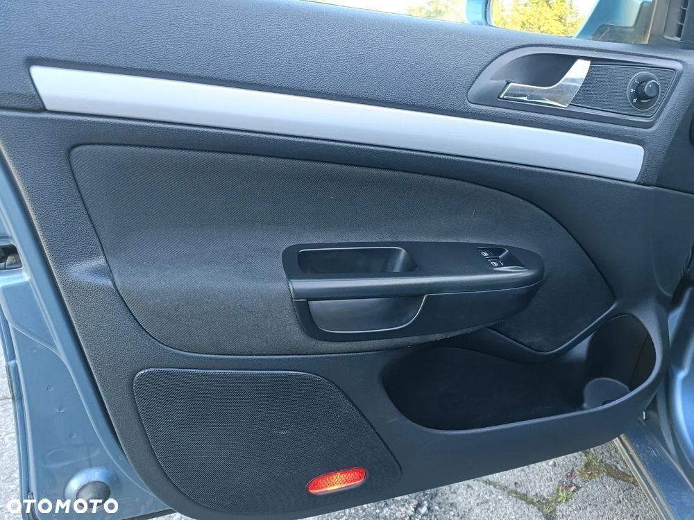 Skoda Octavia 1.6 Classic Tiptr - 21