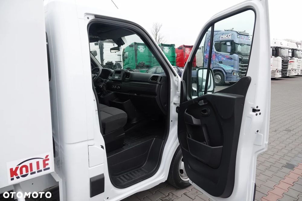 Renault MASTER / WYWROTKA / BLIŹNIAK / MANUAL / 3 MIEJSCA / - 37