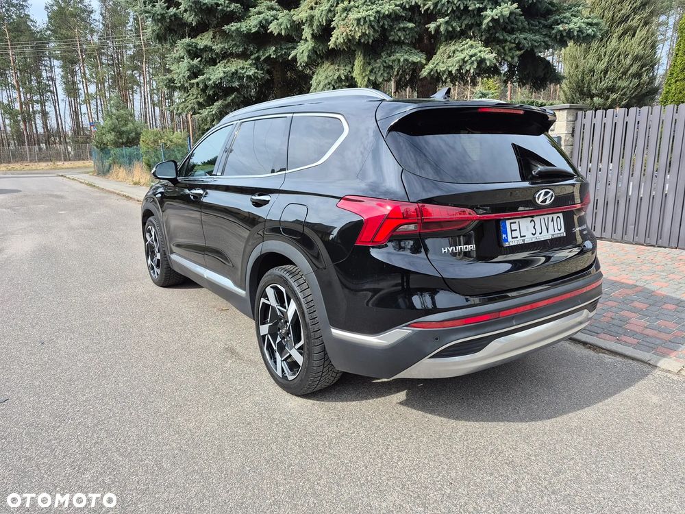 Hyundai Santa Fe - 3