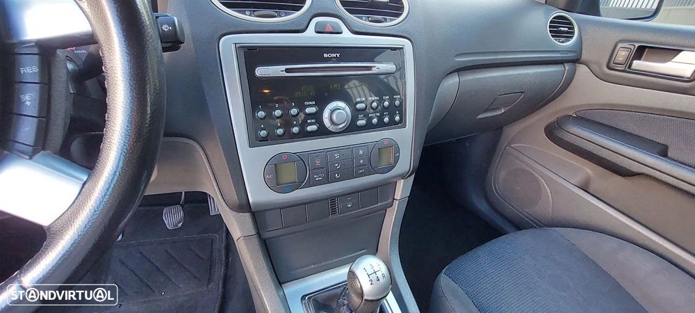 Ford Focus 1.6 TDCi Ghia - 5