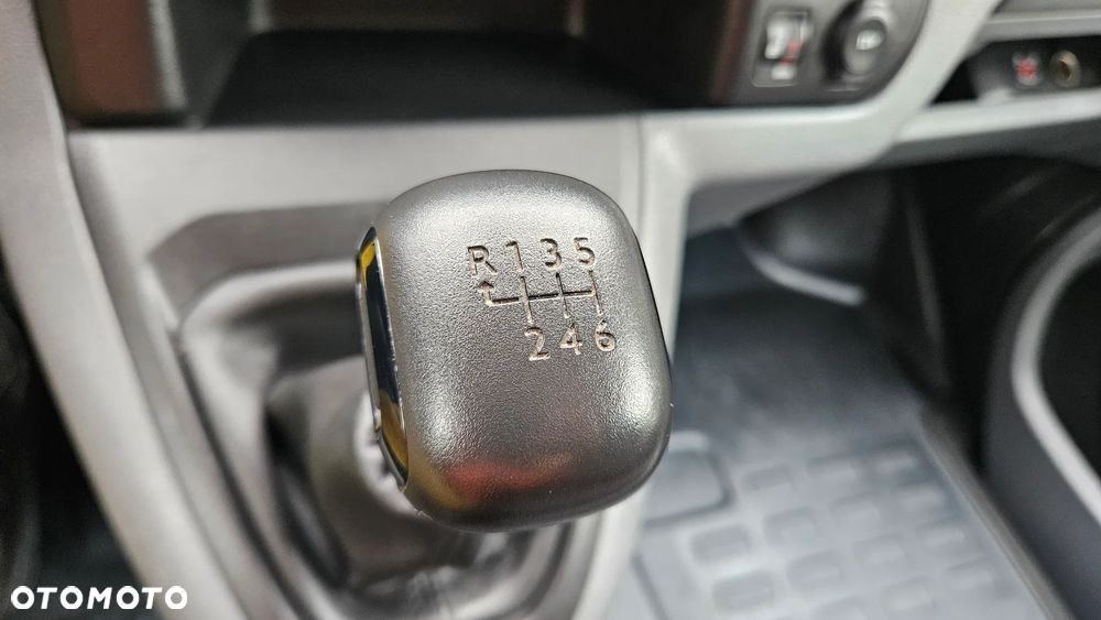 Peugeot Expert 2,0 HDI L3 Najdłuższy 134 tys. km. 2020 Rok Klima 2xParktronik BLIS Tempomat Hak - 24