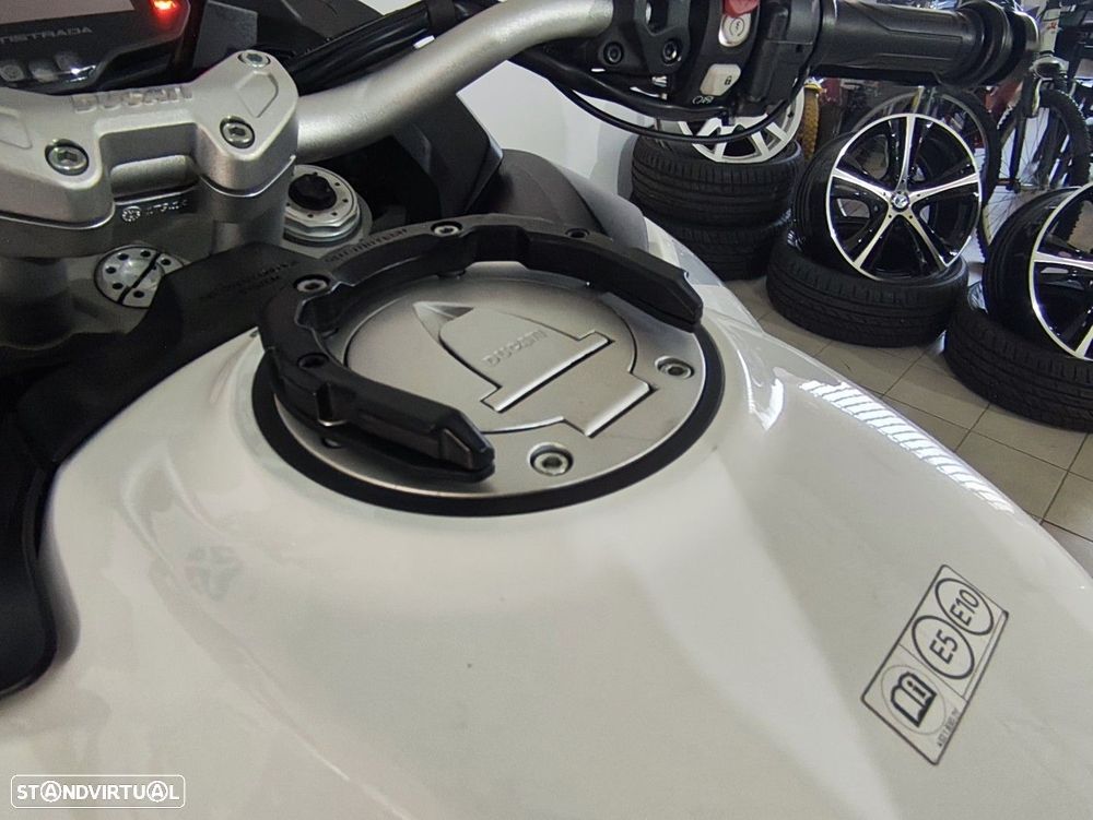 Ducati Multistrada 950 S  GP White - 29