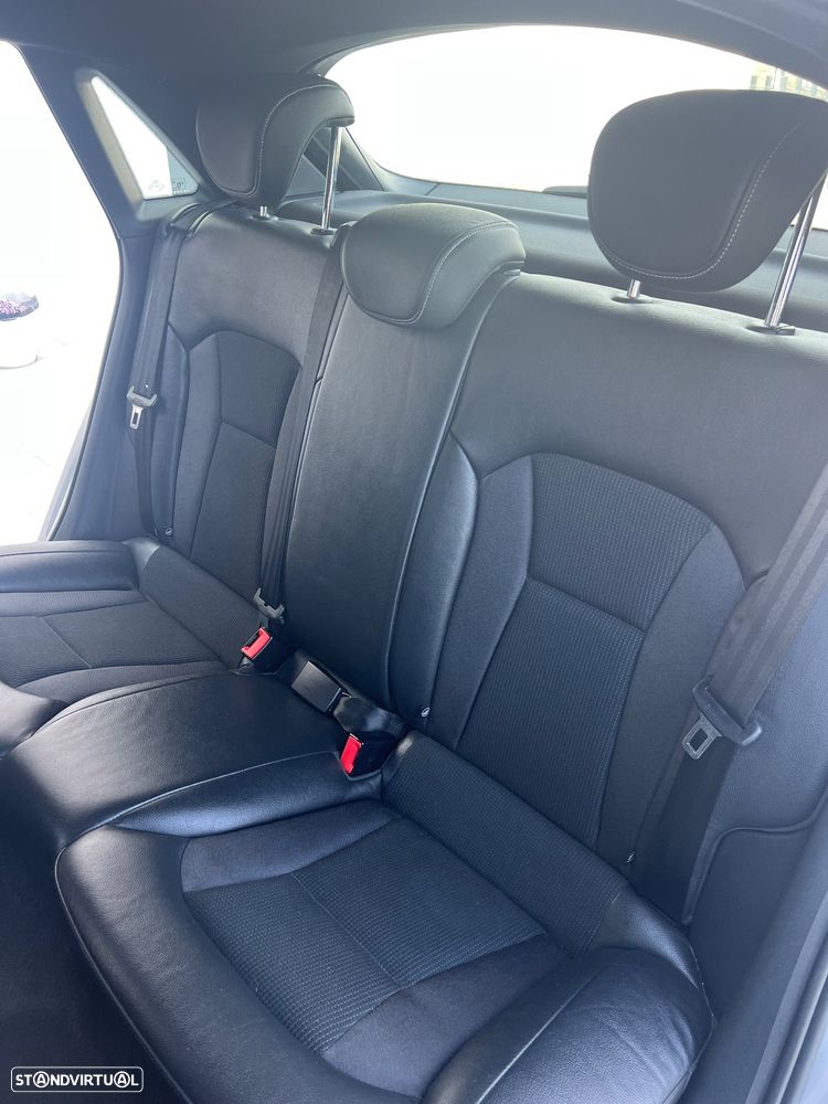 Audi A1 Sportback 1.6 TDI S-line S tronic - 8