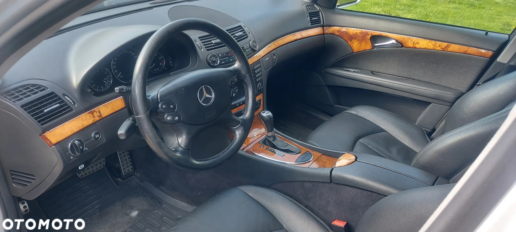 Mercedes-Benz Klasa E - 14