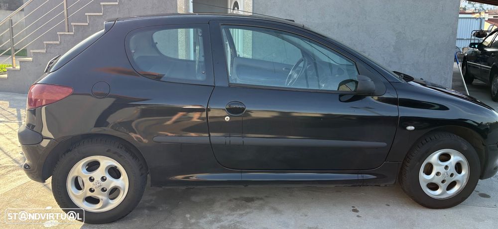 Peugeot 206 1.4 HDi XR - 4