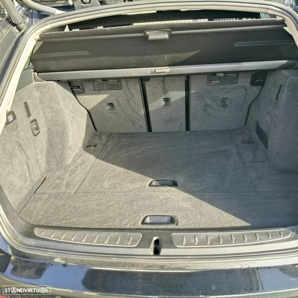 BMW 318 d Modern Line - 12