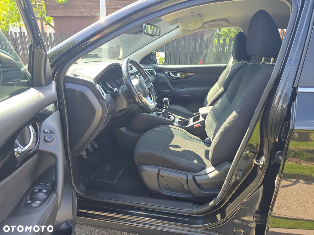 Nissan Qashqai - 22