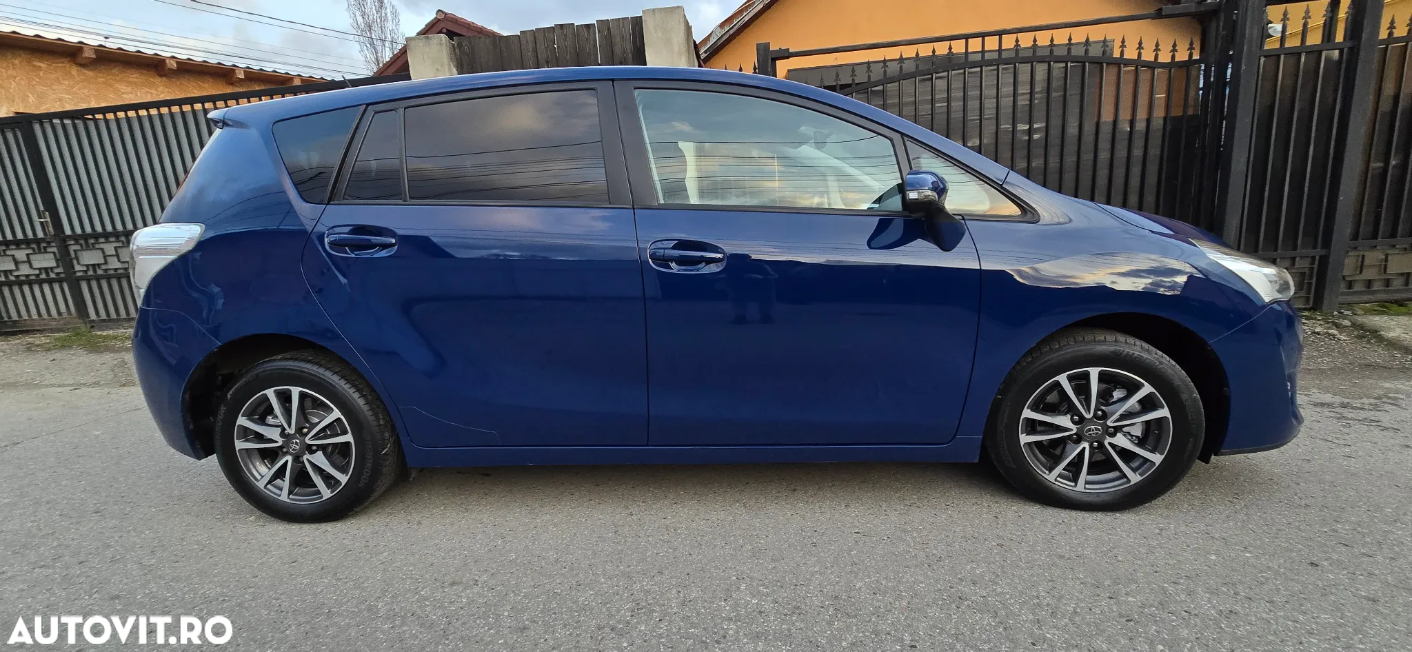 Toyota Verso 1.6 D-4D 7-Sitzer Start/Stop Executive - 9