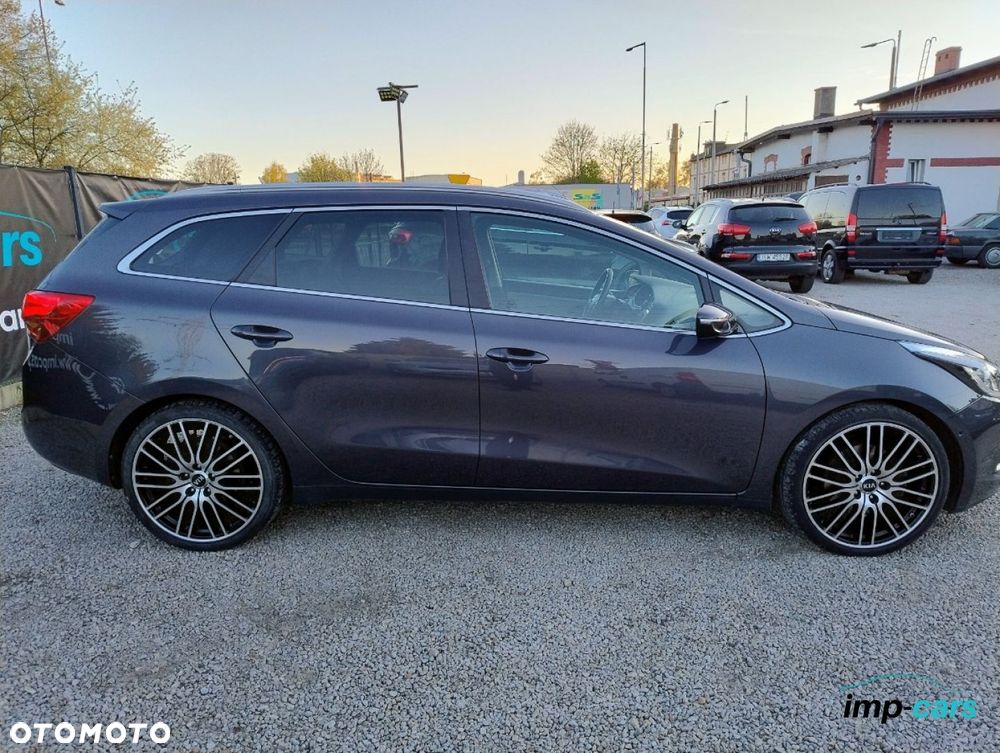 Kia Ceed 1.6 GDI DCT Spirit - 4