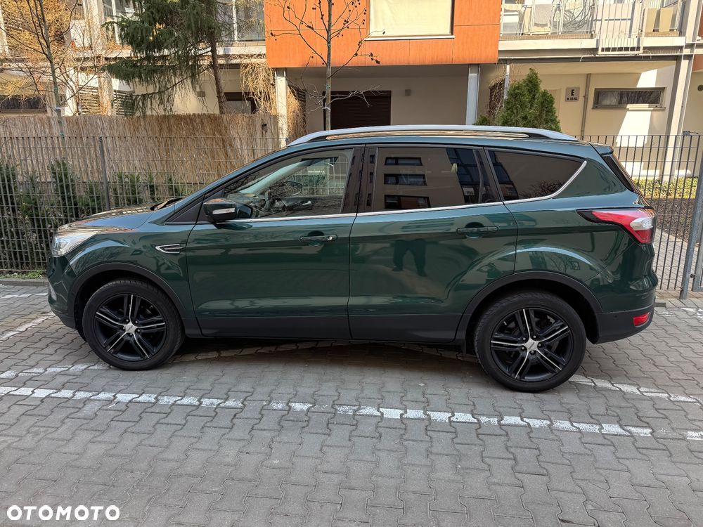Ford Kuga - 1
