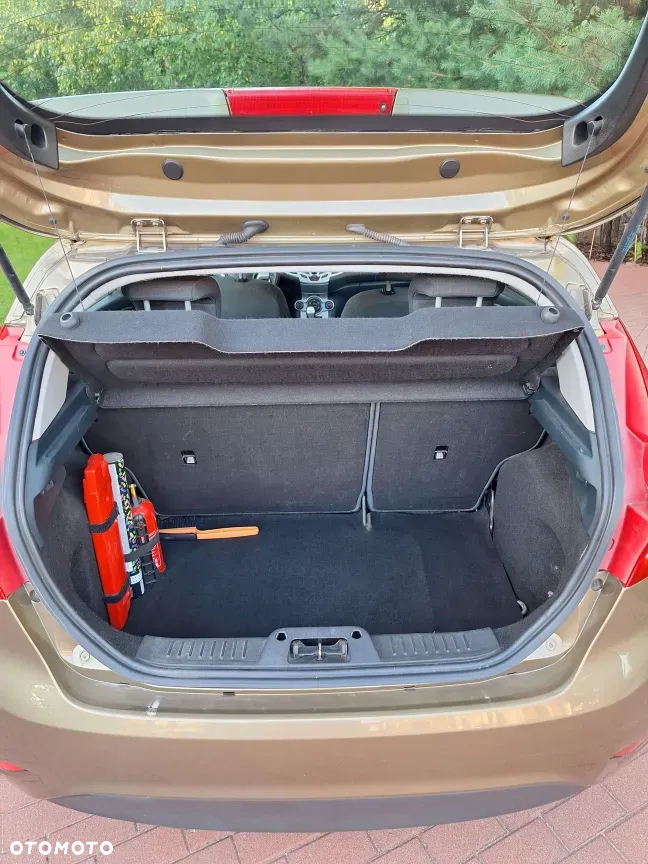 Ford Fiesta 1.25 Ambiente - 11