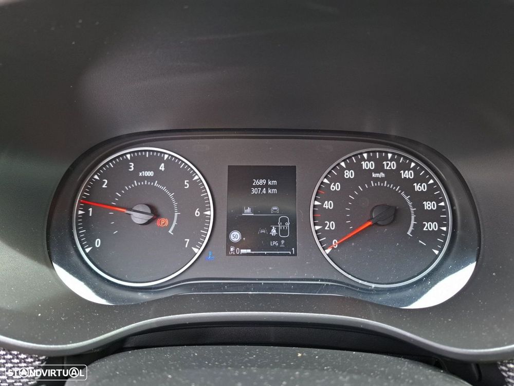 Dacia Jogger 1.0 ECO-G Expression 7L Bi-Fuel — fotografia 17