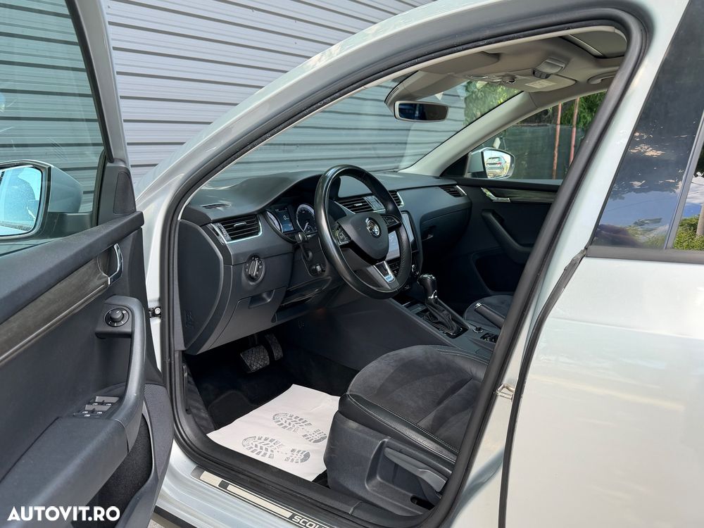 Skoda Octavia 2.0 TDI (Green tec) 4x4 DSG Scout - 15