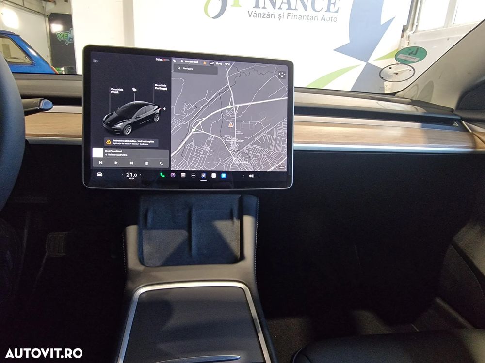 Tesla Model 3 Langstreckenbatterie Allradantrieb Dual Motor - 28