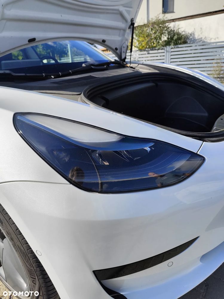 Tesla Model 3 Standard Range Plus - 9