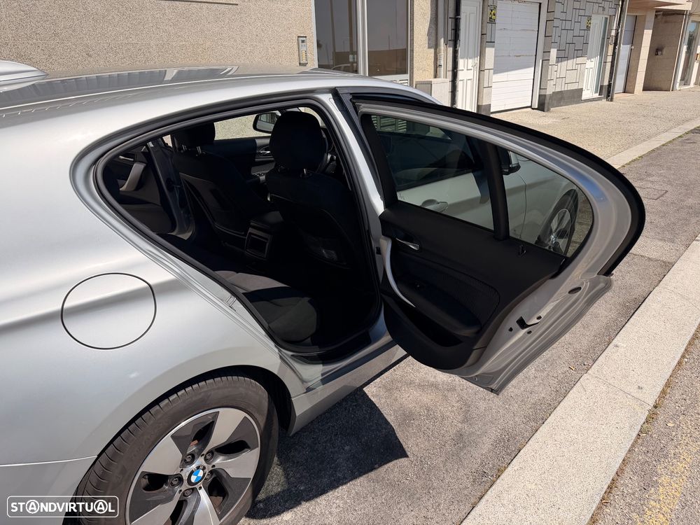 BMW 116 d EfficientDynamics - 6