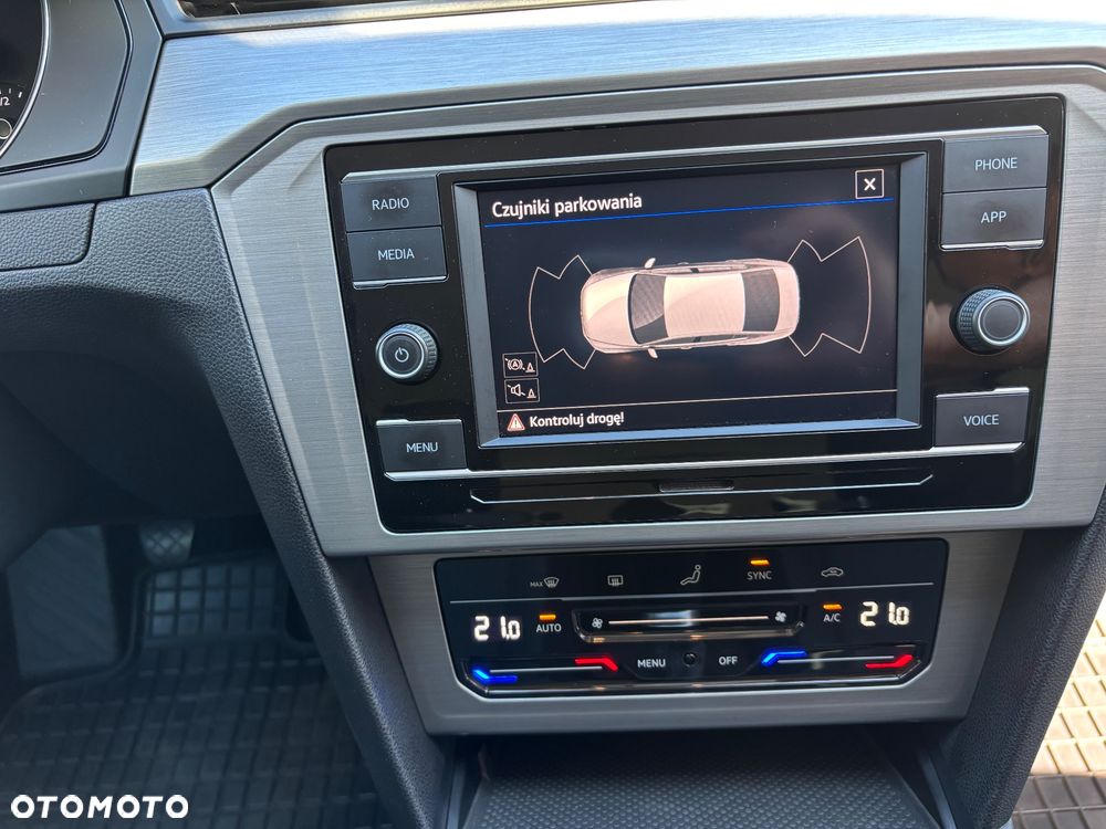 Volkswagen Passat 1.5 TSI EVO Essence - 21