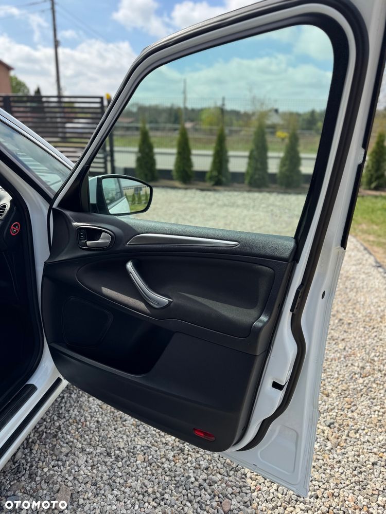 Ford S-Max 2.0 TDCi DPF Titanium X - 20